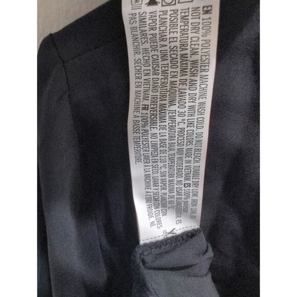 Women's Size Small Forever 21 Blouse Black Shirt Top Sheer V neck Collar EUC - Picture 7 of 7